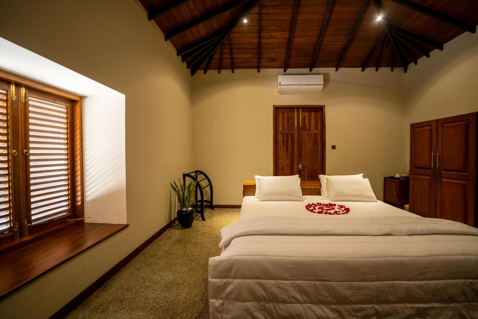 Omkara Rekawa Hotel Tangalle Kültér fotó